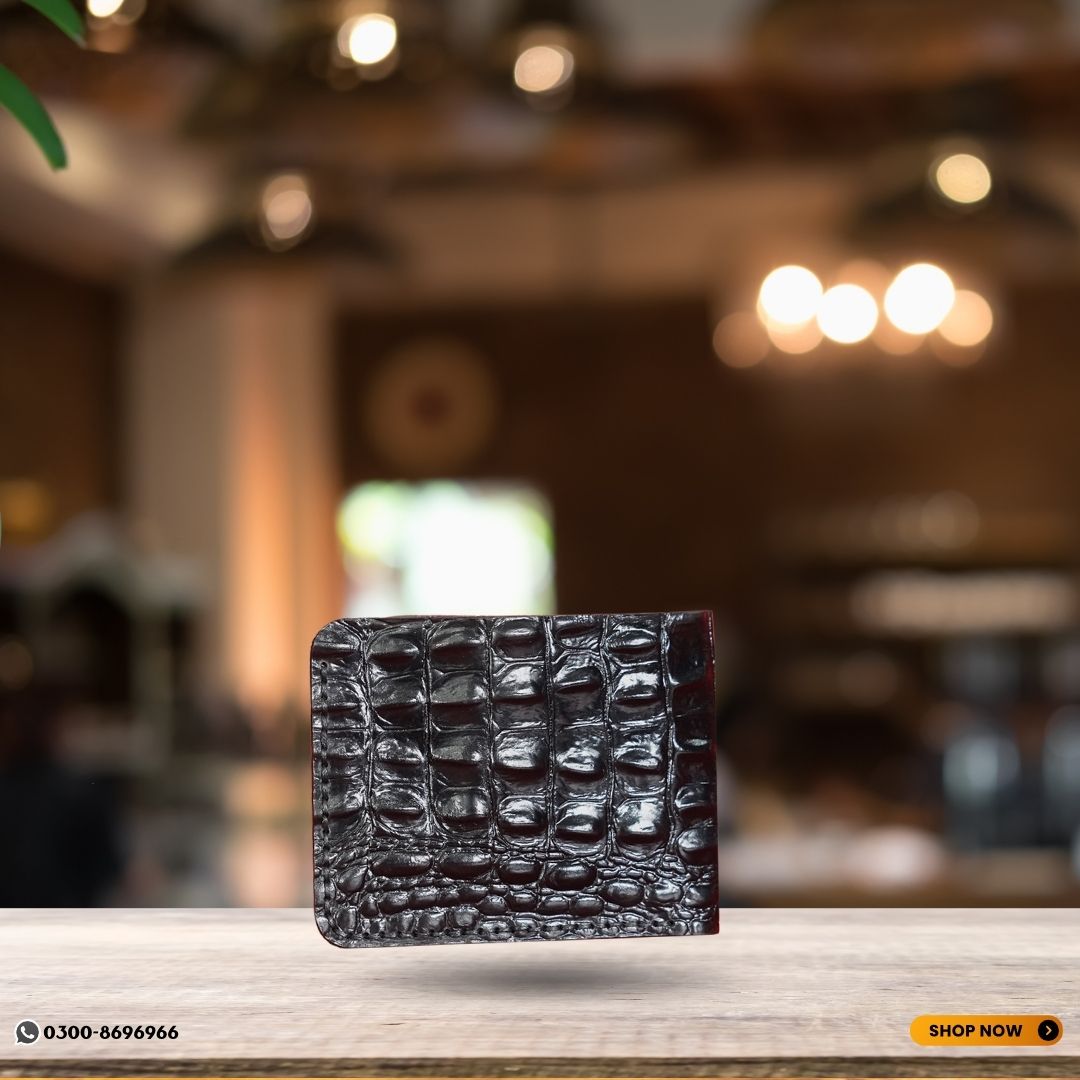 Ostrich-Pattern Bi-Fold Wallet (Black)